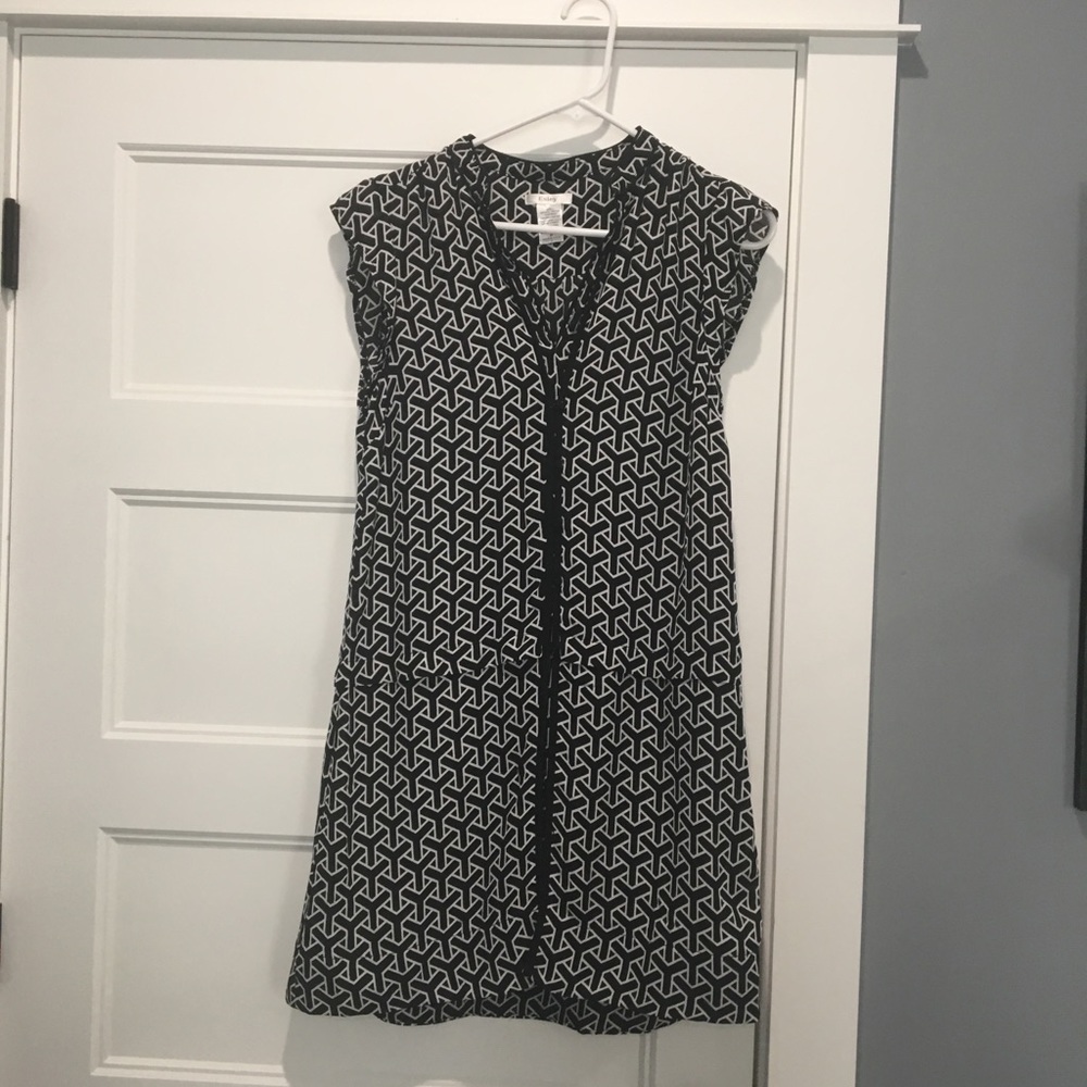 Black and white dress